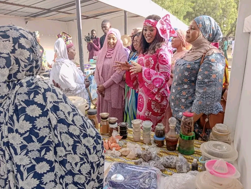 Tchad-SENAFET 2024: Deux membres du gouvernement ont visité la foire de la Maison de la Femme