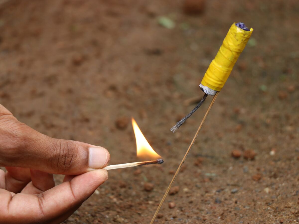 Tchad-Société: Malgré son interdiction, les pétards d’artifice inondent les marchés de N’Djamena