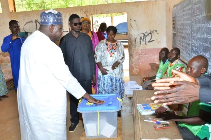 Tchad Election Présidentielle : Le président du PRET candidat de l’alliance Bebzoune Théophilee Bongoro a voté à Léré