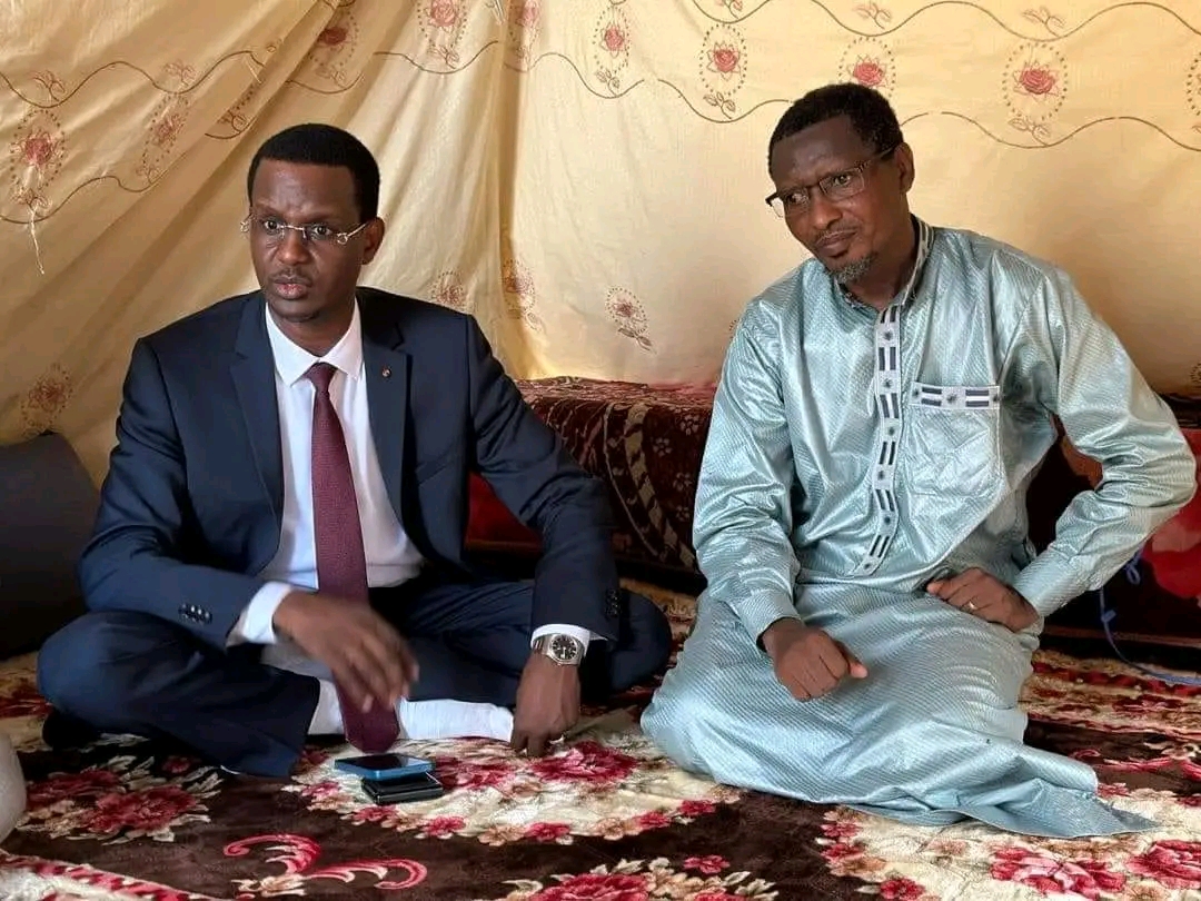 Tchad-Culture : Le Président de la République Mahamat Idriss Deby Itno a pris en charge l’évacuation sanitaire du comédien Ghoulam