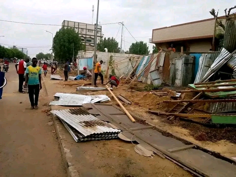 Tchad-Urbanisation : déguerpissement des occupations anarchiques sur l’axe CA7 par la Mairie