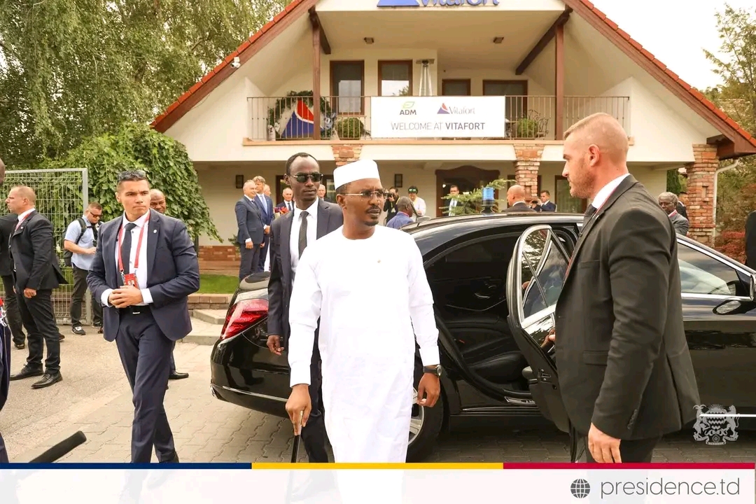 Le Président de la République en visite à la ferme Vitafort en Hongrie pour moderniser le secteur de l’élevage au Tchad