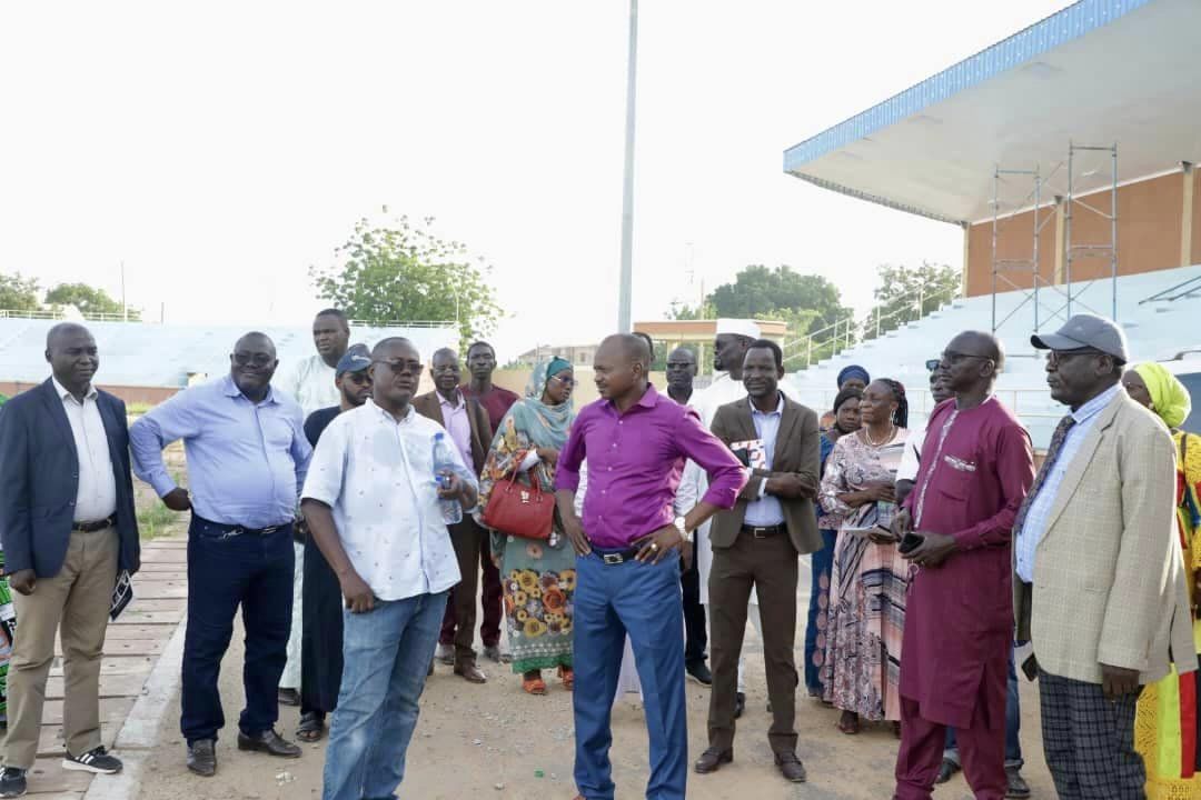 Visite du Ministre Abakar Djermah Aumi au stade Idriss Mahamat Ouya : Confiance dans le respect des délais de réfection