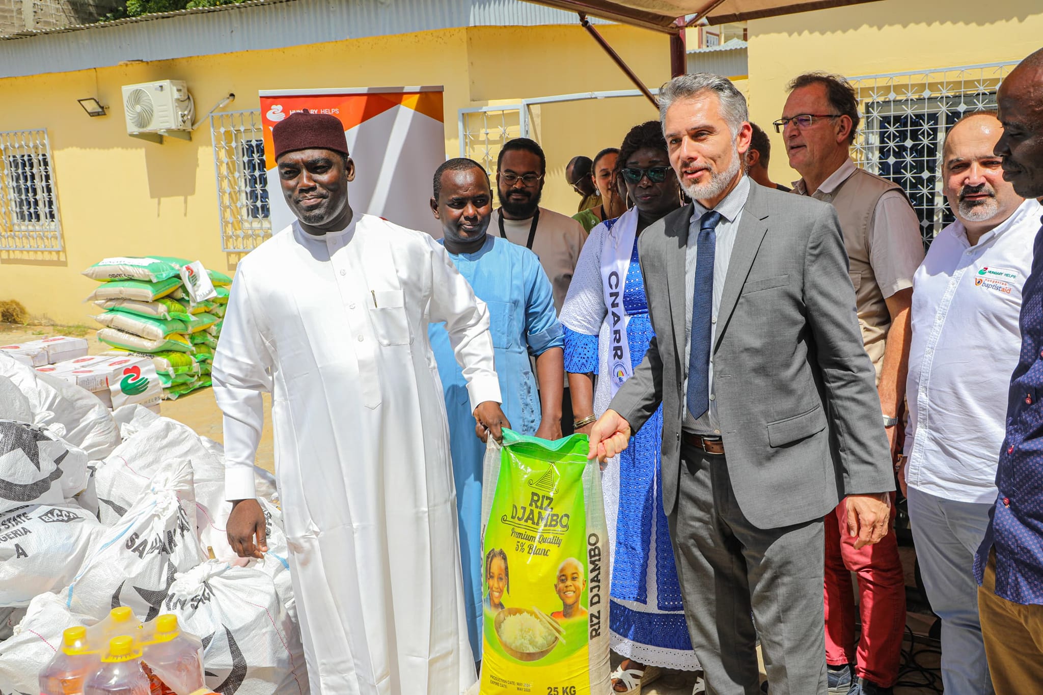 Social : Le Tchad reçoit une aide humanitaire de l’agence Hungary Helps pour les victimes des inondations