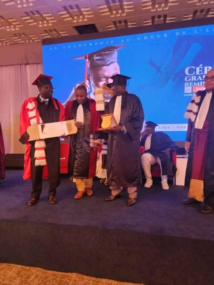 Le Ministre Dr Boukar Michel Honoré Décoré d’un Doctorat Honoris Causa pour son Engagement envers le Développement de l’Afrique