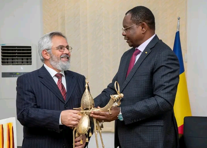 Rencontre de haut niveau : Le Premier Ministre reçoit le Représentant résident de la Banque Mondiale au terme de sa mission au Tchad