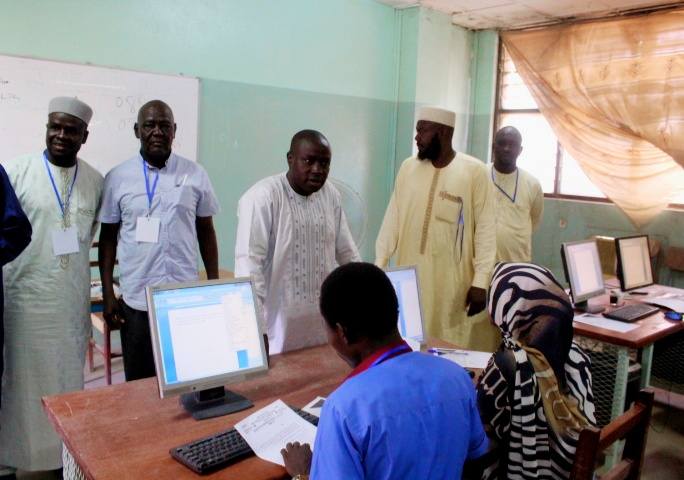 Baccalauréat 2025 : Démarrage des Épreuves Pratiques au Tchad sous la Supervision du Directeur des Examens et Concours