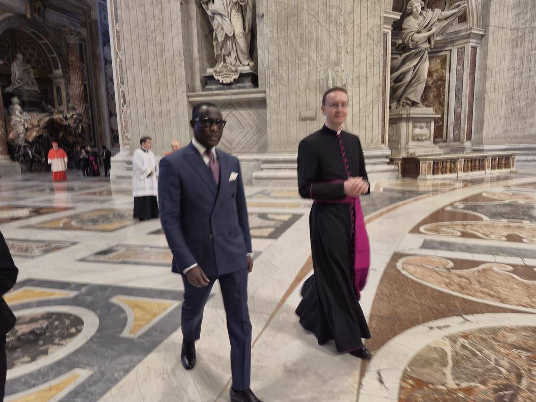 Le Tchad réaffirme sa volonté de renforcer ses relations avec le Saint-Siège lors de l’inauguration du pontificat du Pape Léon XIV