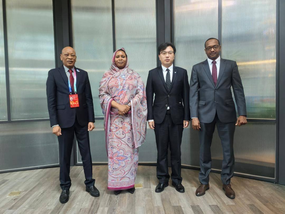 Tchad : La Ministre Déléguée Fatimé Aldjineh Garfa renforce les liens de coopération à Changsha