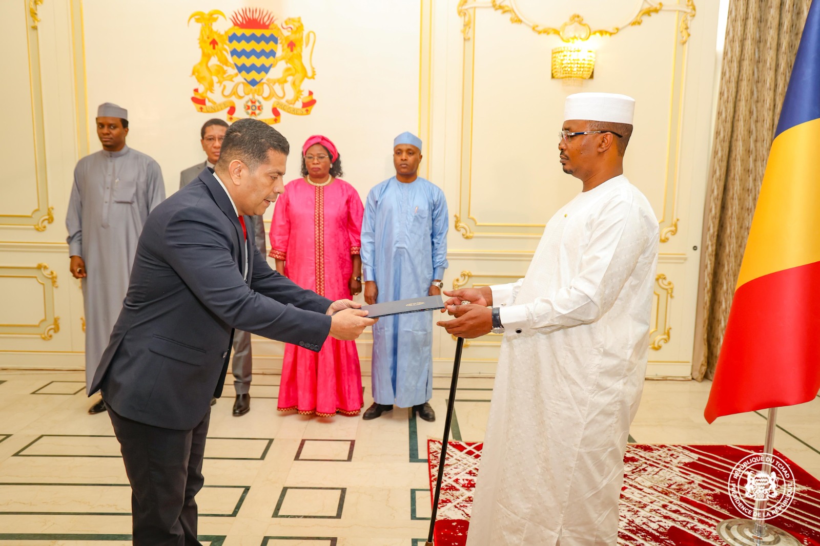 Tchad : Six nouveaux ambassadeurs accrédités : le Tchad renforce ses liens diplomatiques