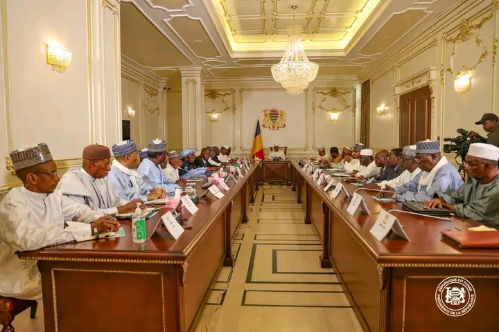 Le Président de la République reçoit les Délégués Généraux du Gouvernement pour des orientations sur la décentralisation