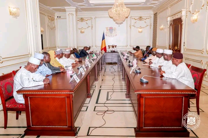 Le Président de la République rencontre les Maires des chefs-lieux de province : cap sur une décentralisation concrète et responsable