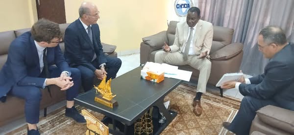 Le PDG du Groupe Somdia reçu par le Ministre de la Justice : la situation de la CST au centre des échanges