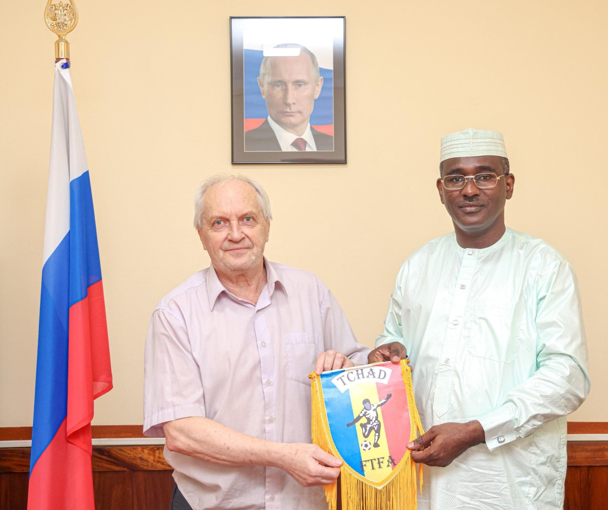 La FTFA et l’Ambassade de Russie au Tchad explorent un partenariat pour le développement du football tchadien