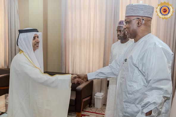 Le Président de l’Assemblée Nationale reçoit l’Ambassadeur du Qatar