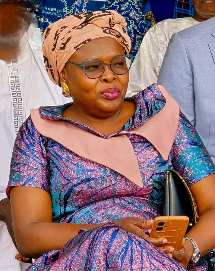 Les Transformateurs : Hoinathy Moh Ndomal Claudia prend la présidence intérimaire