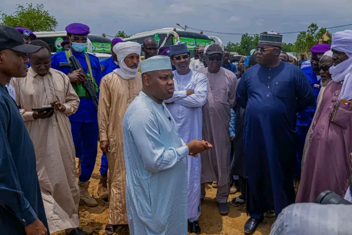 N’Djaména : Le Maire Senoussi Hassana Abdoulaye en tournée de terrain pour suivre l’avancement des projets municipaux