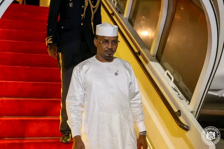 Retour du Président de la République à N’Djaména après la 16e Conférence des Chefs d’État de la CEMAC
