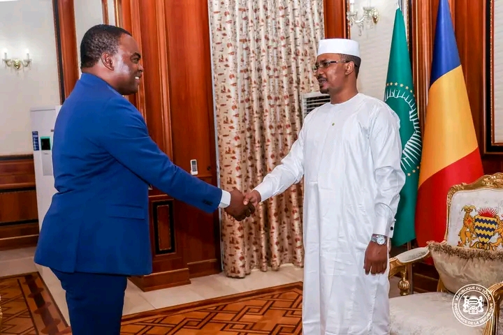 Le Président Mahamat Idriss Déby Itno reçoit deux importantes délégations à N’Djamena