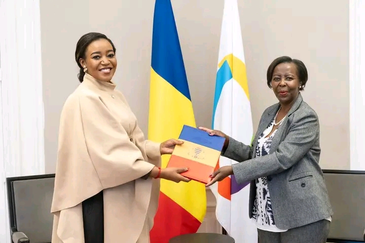 Madame Amina Priscille Longoh officiellement accréditée auprès de l’OIF