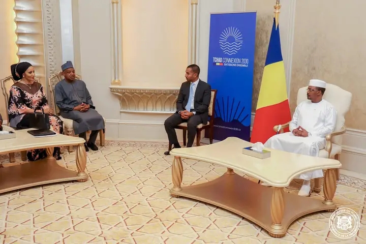 Le Président MAHAMAT IDRISS DEBY ITNO reçoit une délégation nigériane porteuse d’un message du Président Bola Tinubu