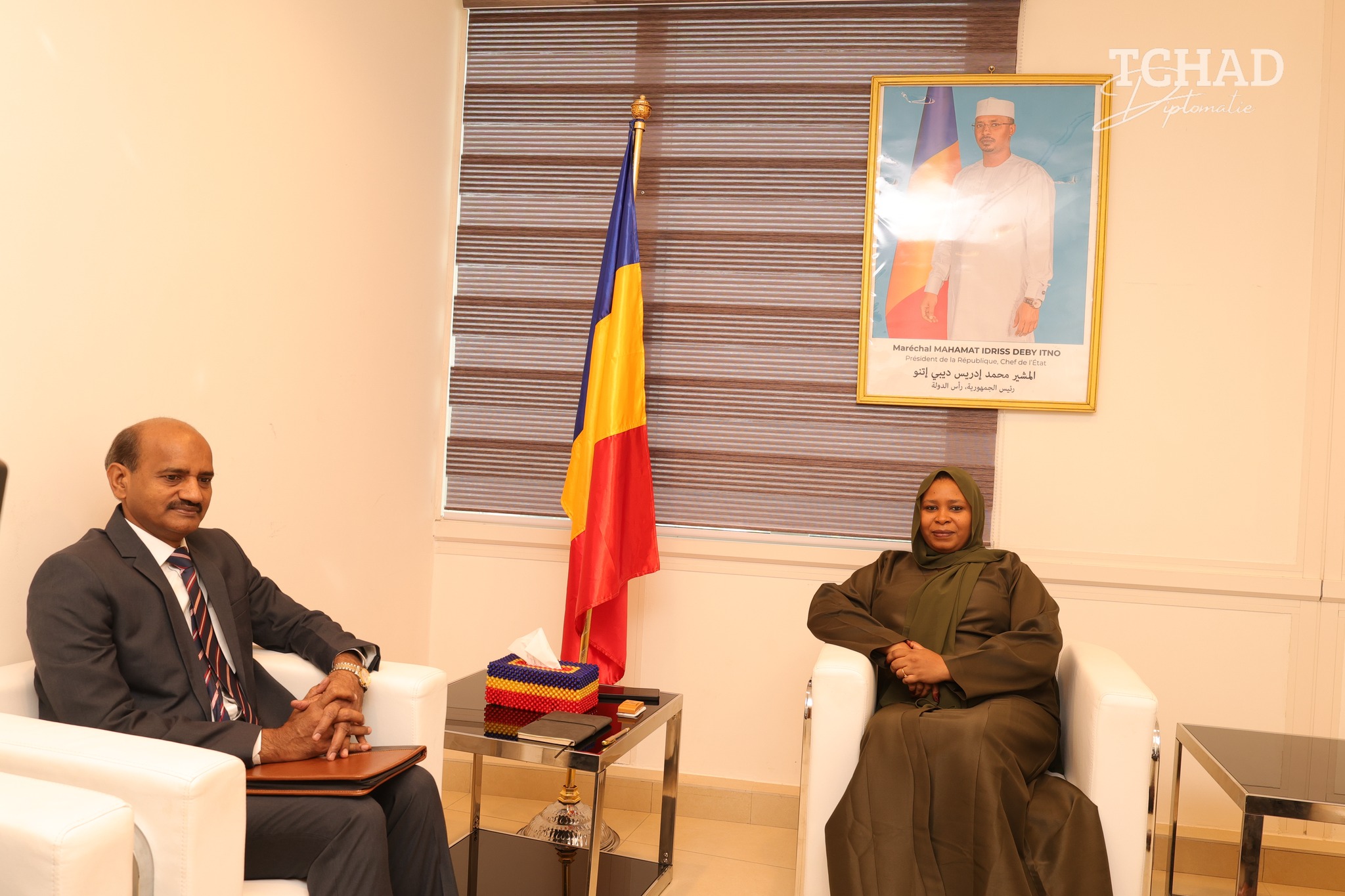 La Ministre Fatimé Aldjineh Garfa reçoit l’Ambassadeur de l’Inde pour une audience d’adieu