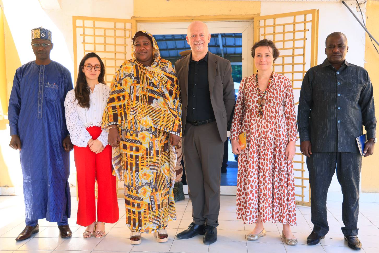 Coopération médiatique : la HAMA et l’Ambassade de France échangent sur les défis du secteur de l’information