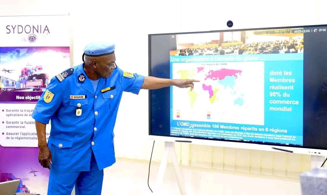 La Direction générale des Douanes renforce l’éthique et la déontologie de ses agents