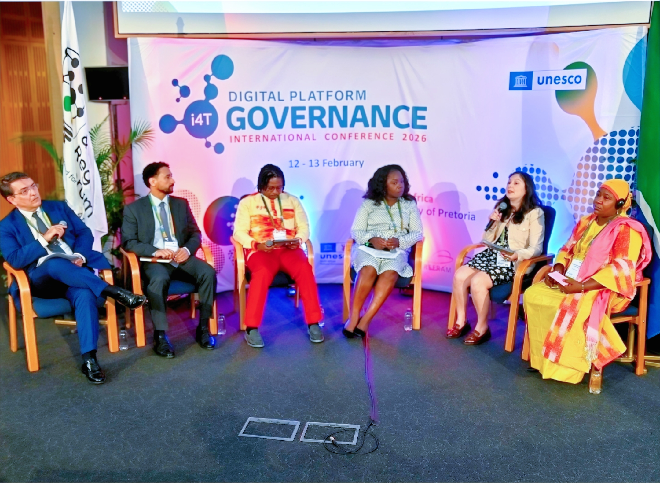 Gouvernance des plateformes numériques : la HAMA représentée à la Conférence internationale de Pretoria