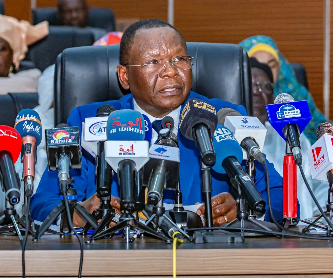 Cohésion nationale : le Premier ministre Allamaye Halina appelle à l’unité devant le Sénat