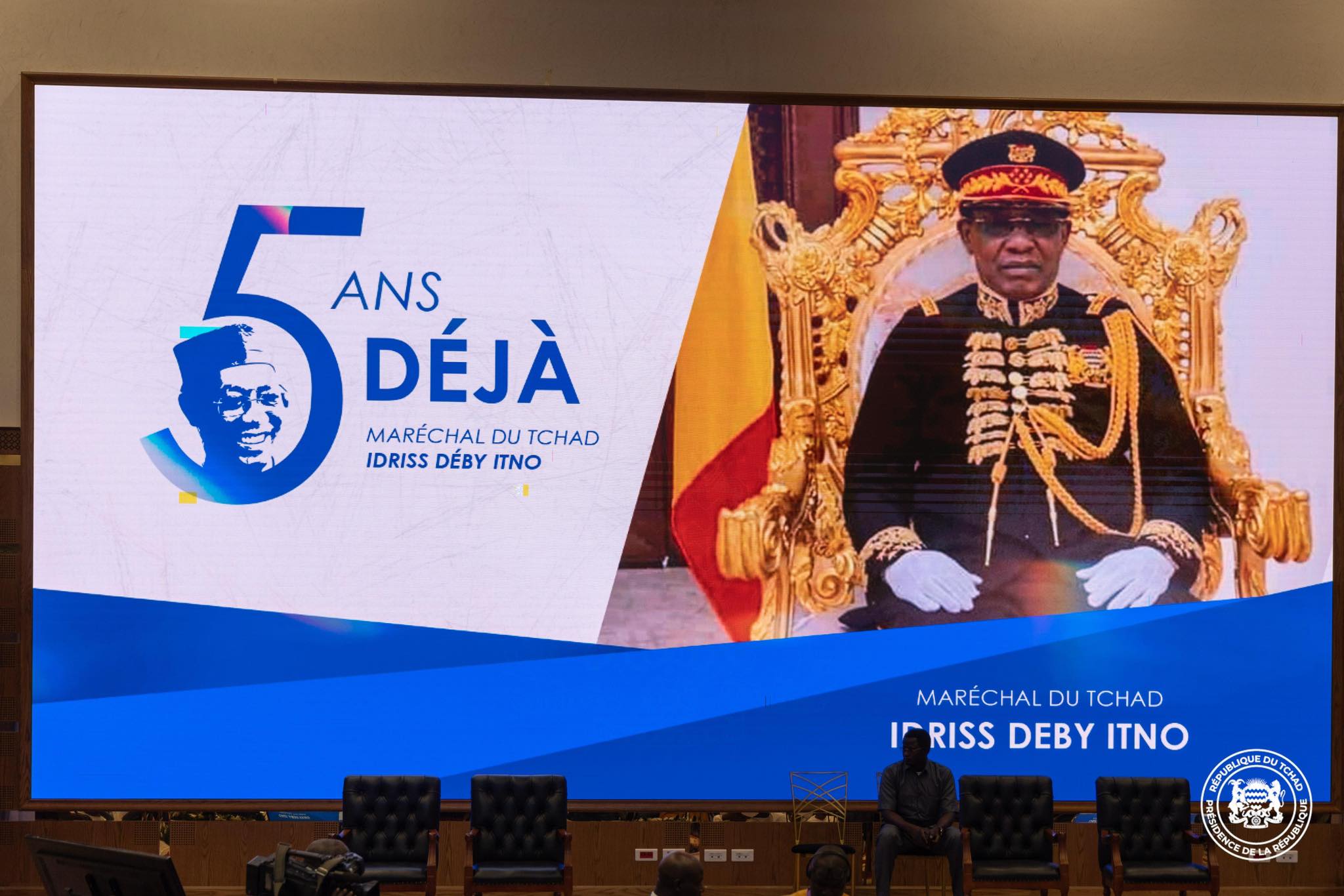 Commémoration du 5ᵉ anniversaire du décès du Maréchal Idriss Déby Itno : une cérémonie empreinte d’émotion à N’Djamena