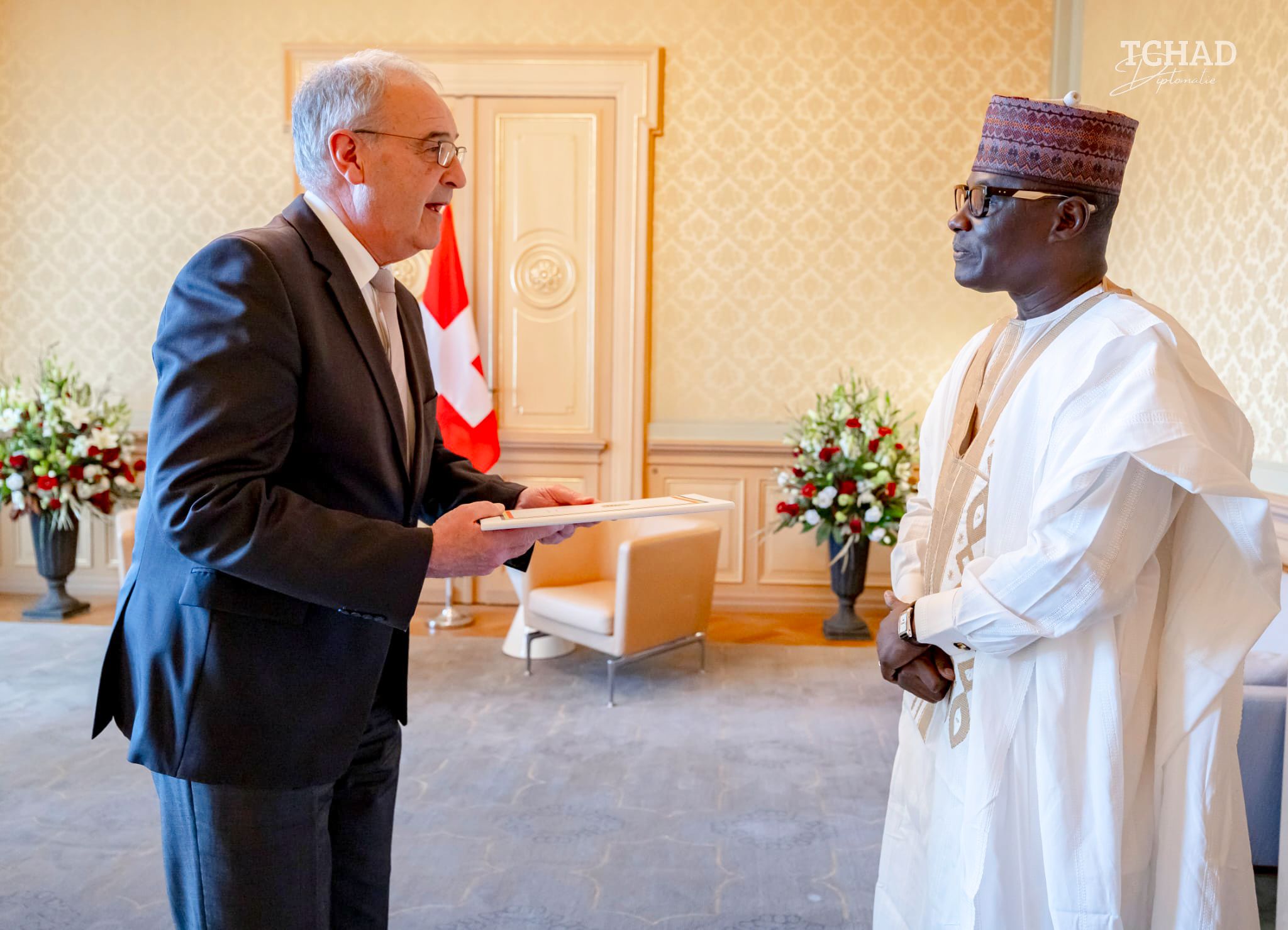 Diplomatie : le Tchad renforce ses liens avec la Suisse