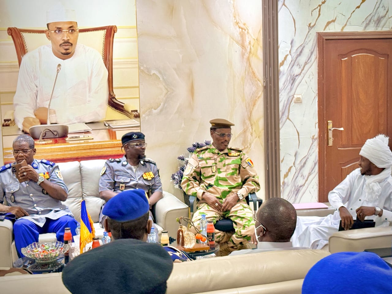 Une importante réunion de sécurité a eu lieu ce après midi au sein de la commune du premier arrondissement de la ville de N’Djamena