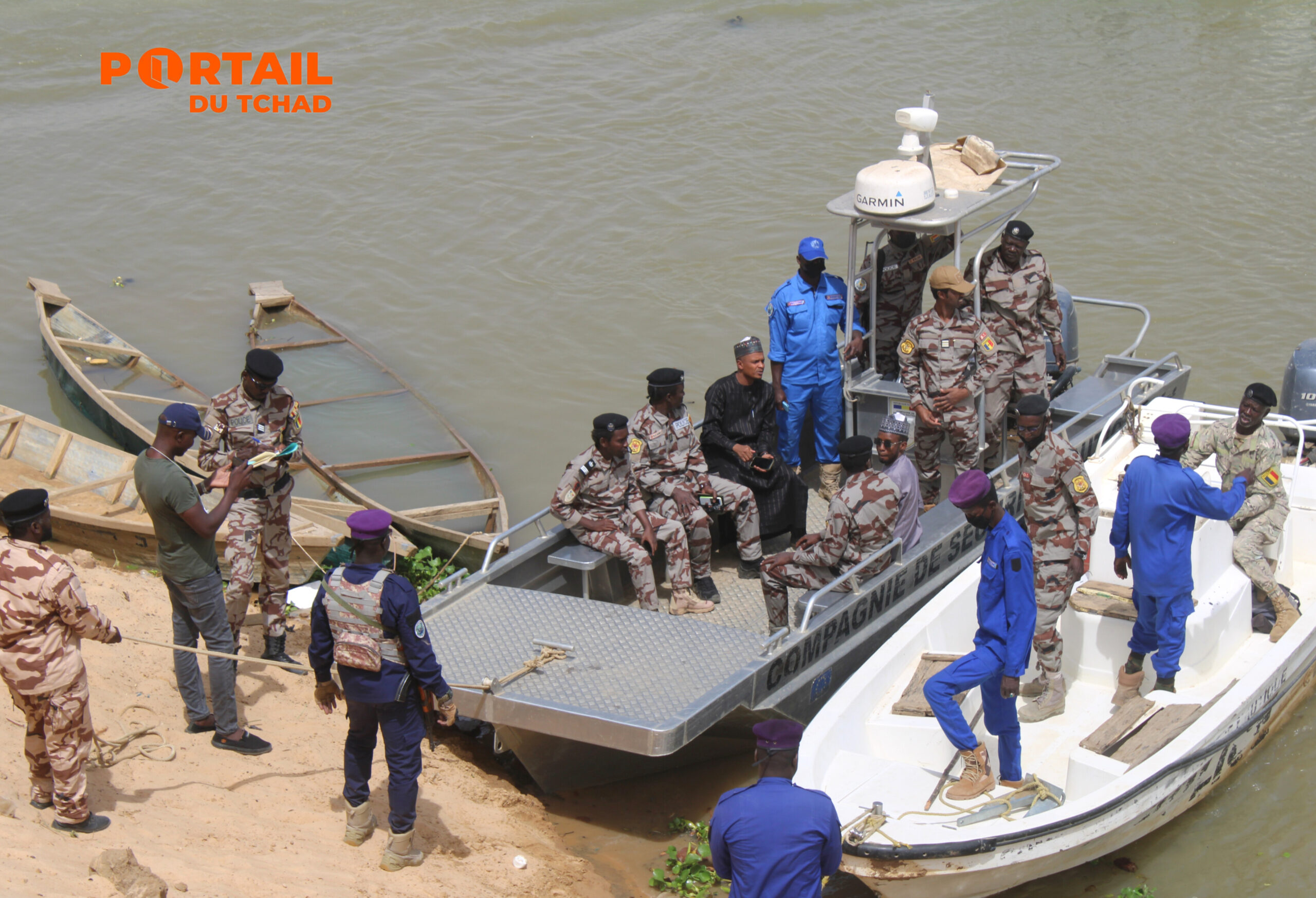 N’Djamena : le maire du 1er arrondissement en visite de terrain à l’île Goré
