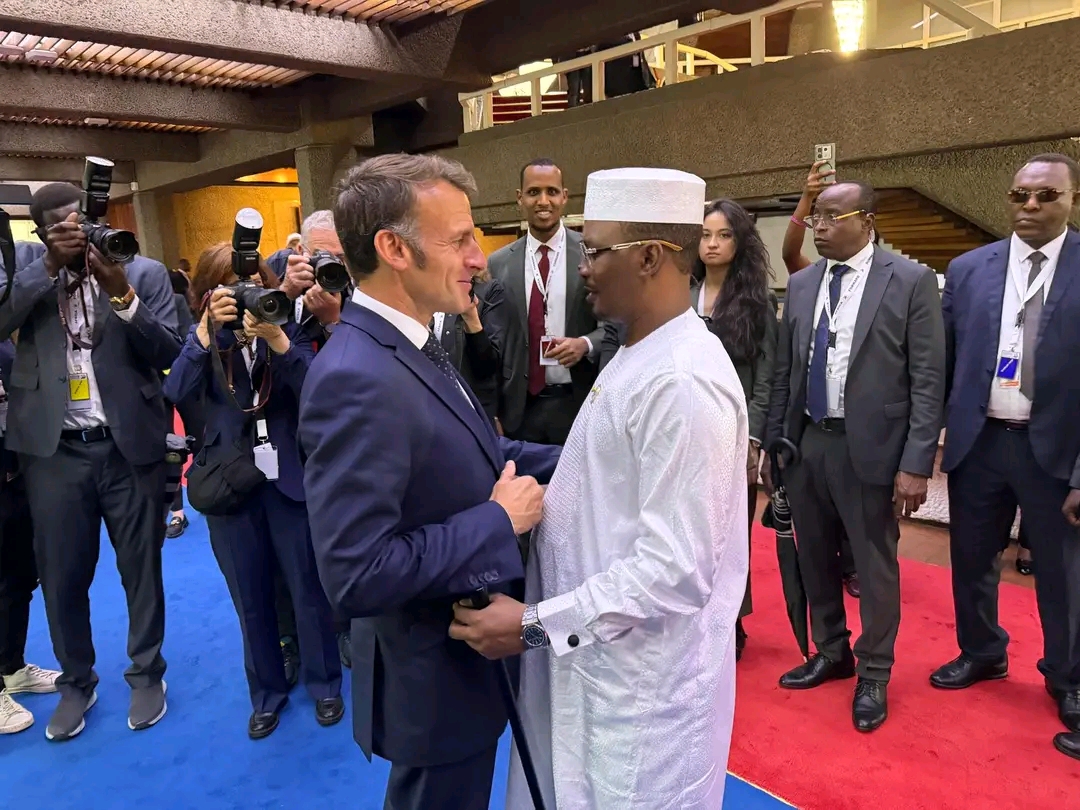 Tchad–France : le Maréchal Mahamat Idriss Déby Itno et Emmanuel Macron réaffirment un partenariat tourné vers l’investissement