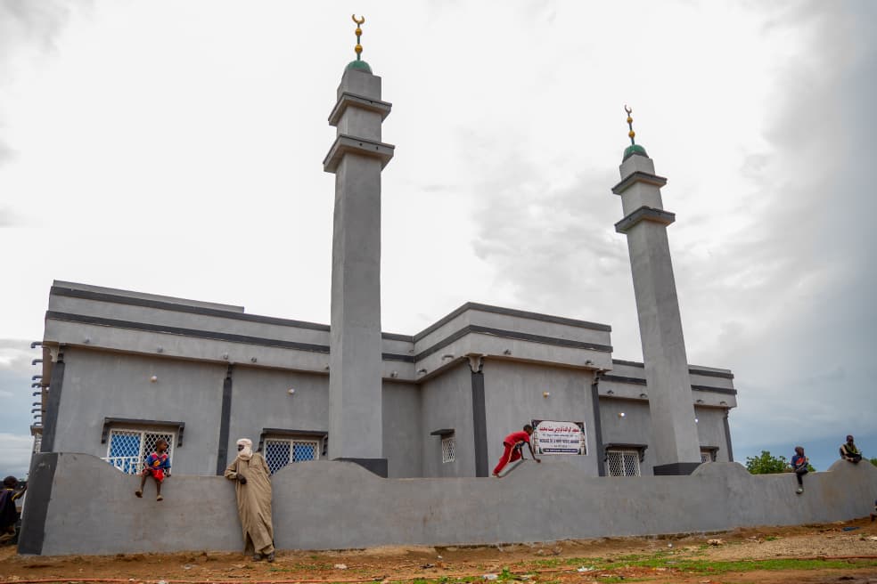 Amhabilé inaugure une grande mosquée offerte par le Conseiller spécial du Président de la République