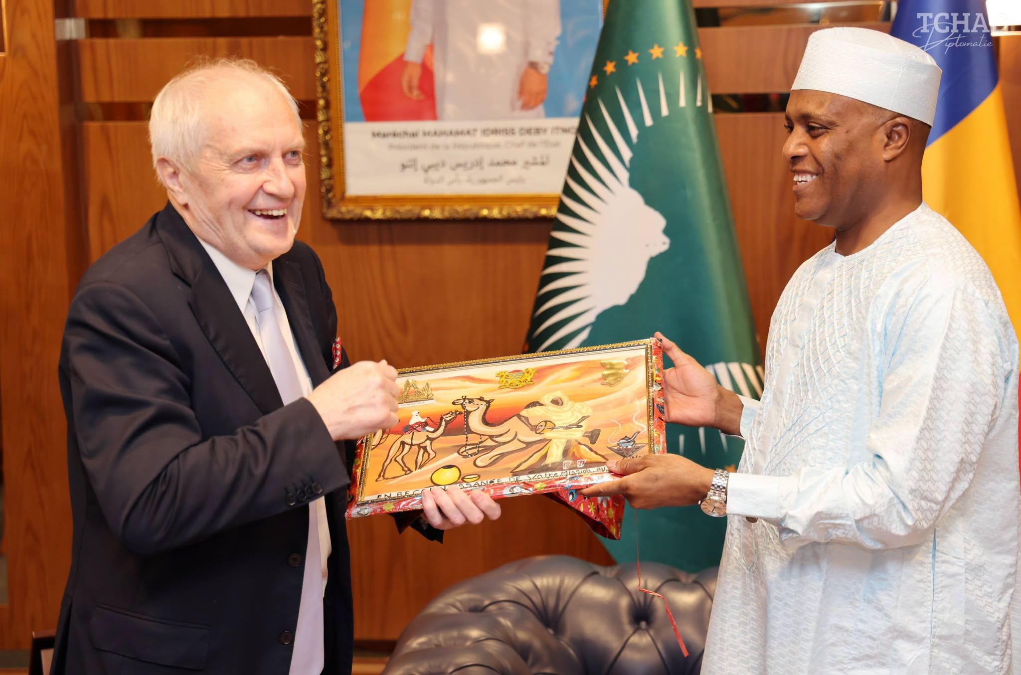Coopération Tchad–Russie : l’ambassadeur Vladimir Sokolenko fait ses adieux au chef de la diplomatie tchadienne