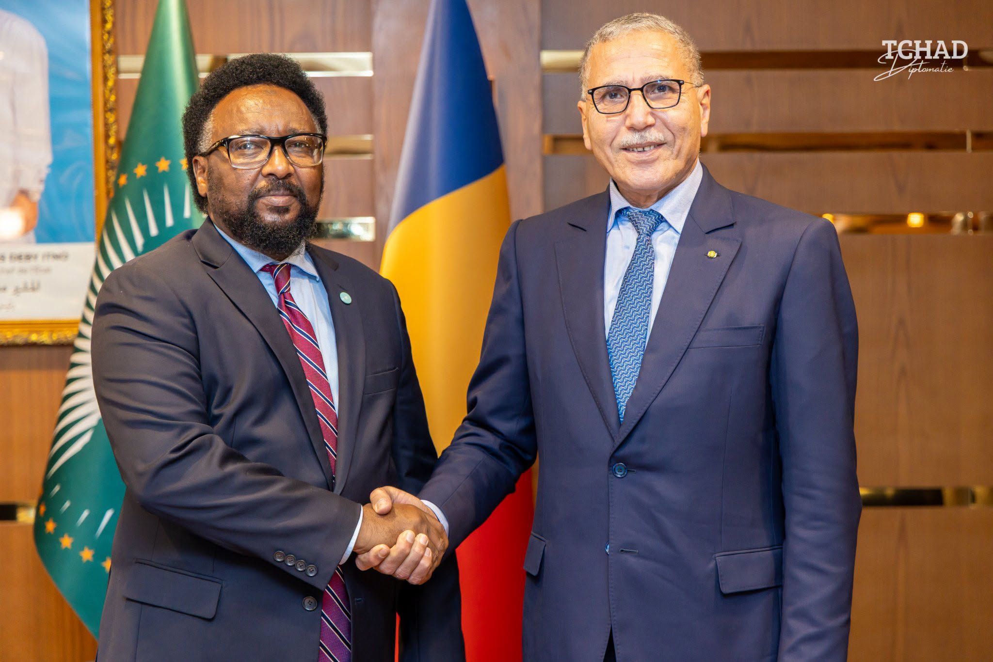 Tchad–Somalie : le ministre Ahmed Kogri reçoit l’ambassadeur somalien